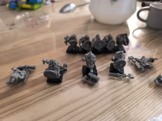 10 Enanos Montaraces Warhammer Fantasy