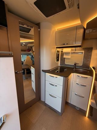 Autocaravana Burtsner Lyseo 736 Privilege