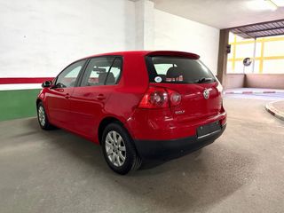 Volkswagen Golf 2005
