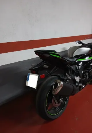 Kawasaki Ninja ZX6R