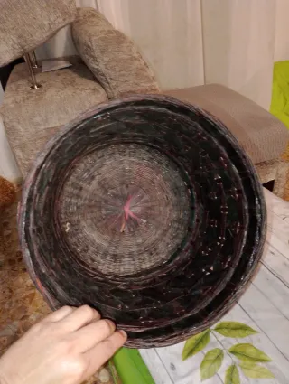 Cestas de mimbre y bambú