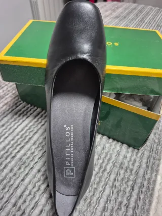 Zapatos de salón Pitillos negros mujer