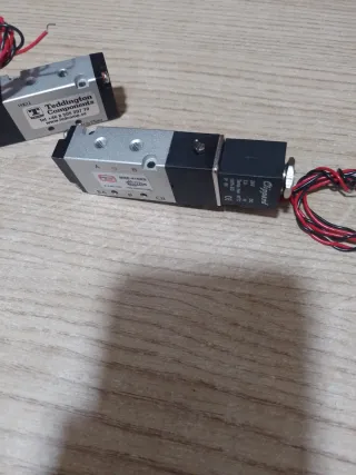 Válvula Solenoide Clippard MME-41NES DC24V