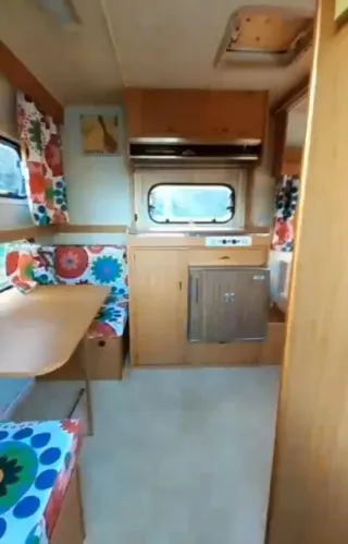 Caravana moncayo,menos de 750kg, con documentación