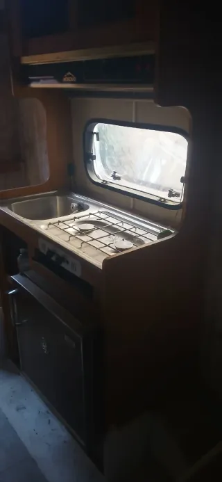 Caravana moncayo,menos de 750kg, con documentación