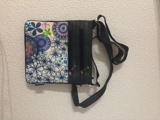 Bolso bandolera estampado floral