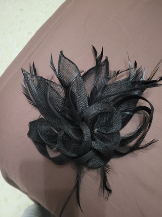 Tocado negro muy bueno y nuevo