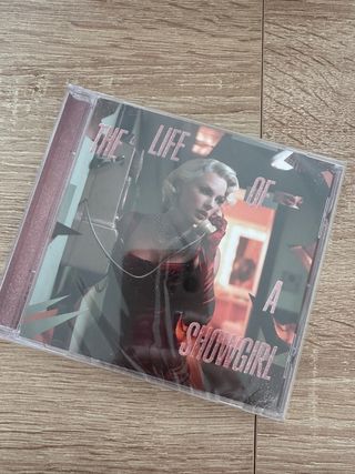 CD The Life of a Showgirl
