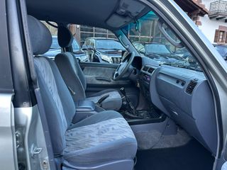 TOYOTA Land Cruiser 90 3.0 D4D GX