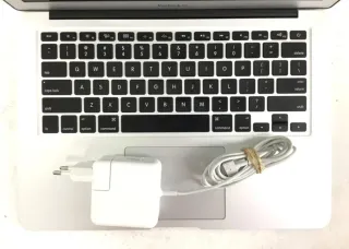 Portátil Apple MacBook Air 13 Plata - 528 GB