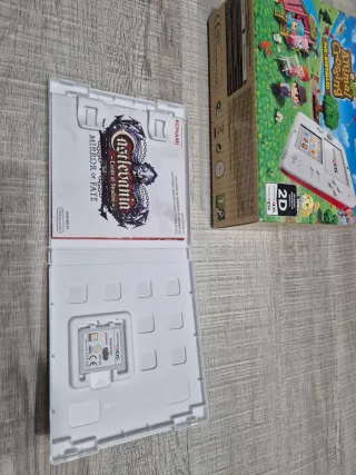 Nintendo 2DS Roja y Blanca + Juegos 3DS