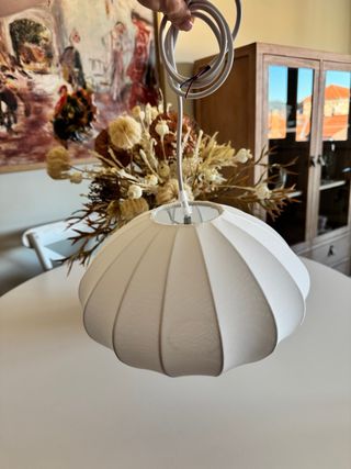 Lampada da soffitto bianca in seta