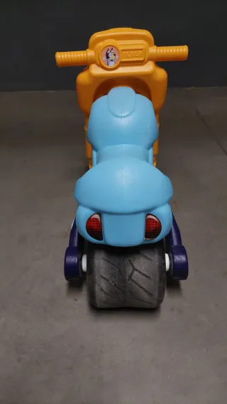 Moto infantil Feber de Bluey