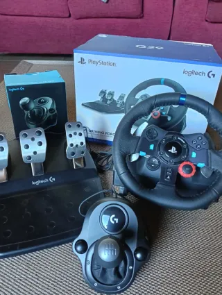 Volante Logitech G29 + Pedali + Cambio PS4
