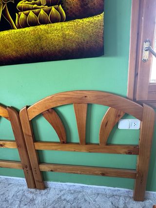 Juego 2 mesitas noche madera pino y cabezal cama