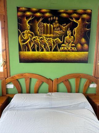 Juego 2 mesitas noche madera pino y cabezal cama