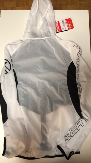 Cortavientos de running