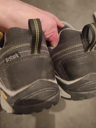 Botas de montaña talla 44