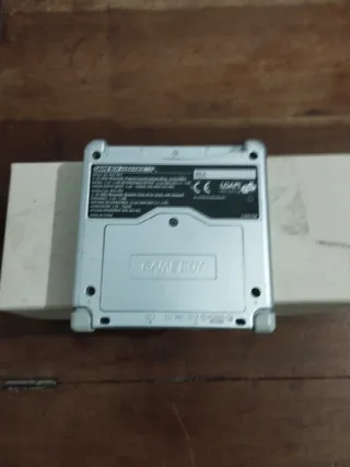 Nintendo Game Boy Advance SP Plata