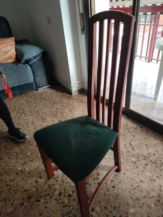 Mueble comedor madera y cristal