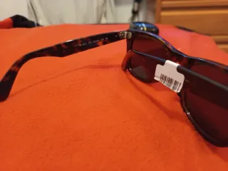 Gafas de sol Ray-Ban RB4340 nuevas