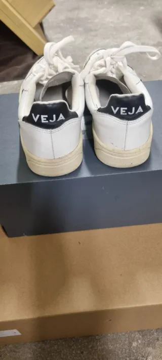 Scarpe Veja