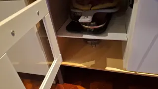 Cocinita de madera Ikea con accesorios