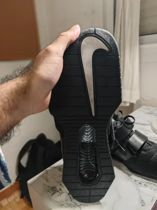 Nike Romaleos 4 Talla 44 Negro