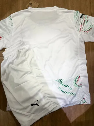 Conjunto Fútbol Portugal Niño