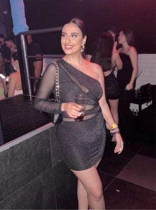 Vestido Negro Brillante Fiesta