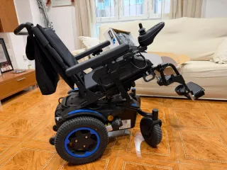 Silla de ruedas motorizada Quickie