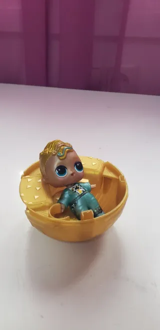 Casa expositor LOL Surprise