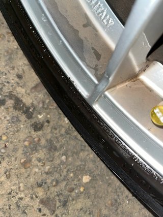 OZ Ultraleggera 17 Michelin Pilot Sport