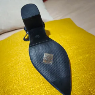 Zapatos salón n°37 de ante,tacón ancho azul marino