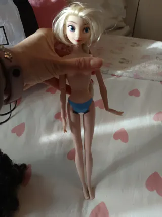 Muñeca Elsa Barbie Frozen canta música