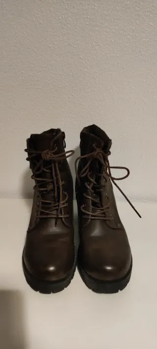 Botines de tacón marrones