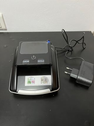 Contatore e rilevatore di banconote