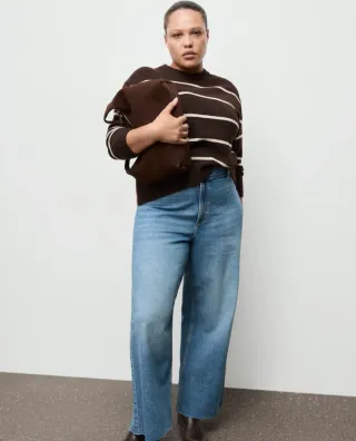 Jeans tiro alto, nuevos con etiqueta