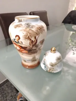 Tibor de porcelana pintado a mano