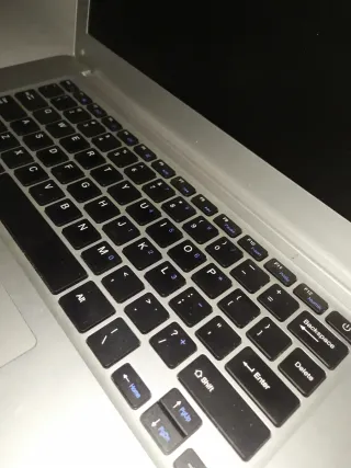 Laptop Intel Silver Black