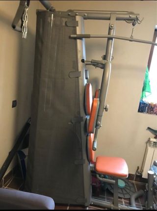 Banco de gimnasio multifuncional