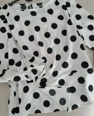 Camisa sfera lunares negra talla M