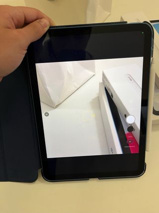 iPad 10ª Gen A16 con Apple Pencil y funda