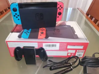 Nintendo Switch V1 Azul/Rojo + Accesorios