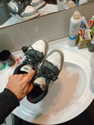 Zapatillas Nike Jordan Grises y Verdes