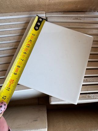 27 Baldosas Blancas 10x10 marca Decocer