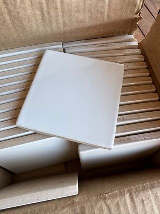 27 Baldosas Blancas 10x10 marca Decocer