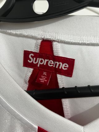 Camiseta Supreme Roja Blanca