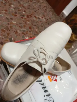 Zapatos blancos de vestir,comunión