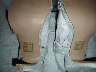 Accessori da Sposa con Perle e Pizzo